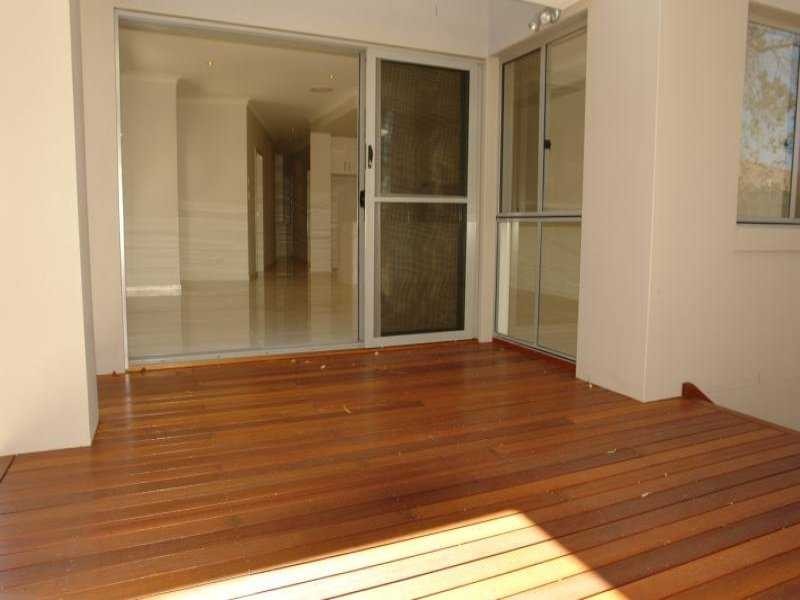 Paradise Point QLD 4216